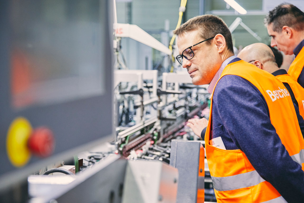 Hanau Plant Tour