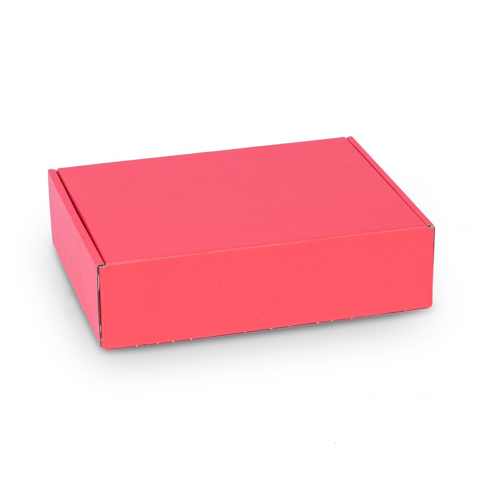658 - Gift-box-with-hinged-lid-in-red-232x182x62mm-1.jpg