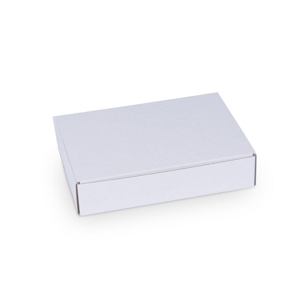 877 - Gift-box-with-compartments-and-foldable-lid-in-white-220x160x46mm-1.jpg