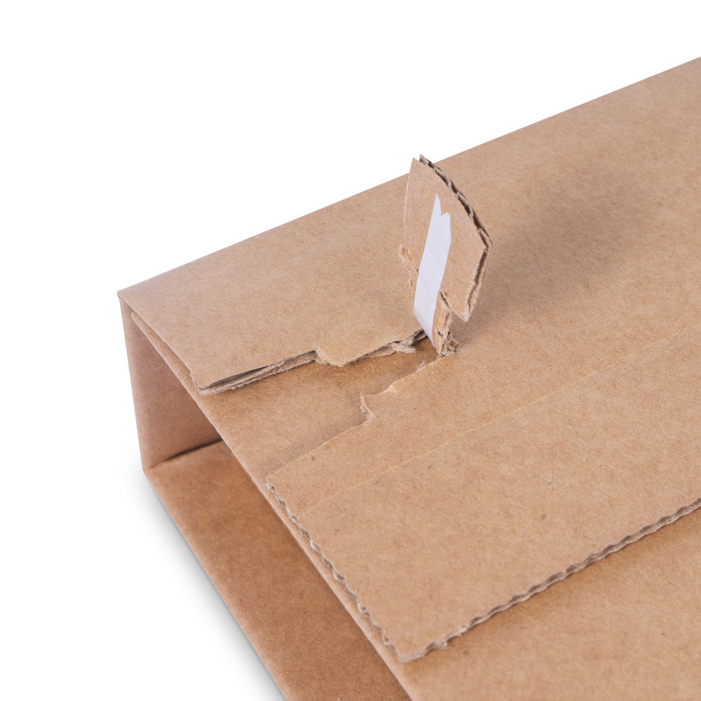 Detail - Universal-and-book-shipping-box-with-self-adhesive-seal-in-brown3