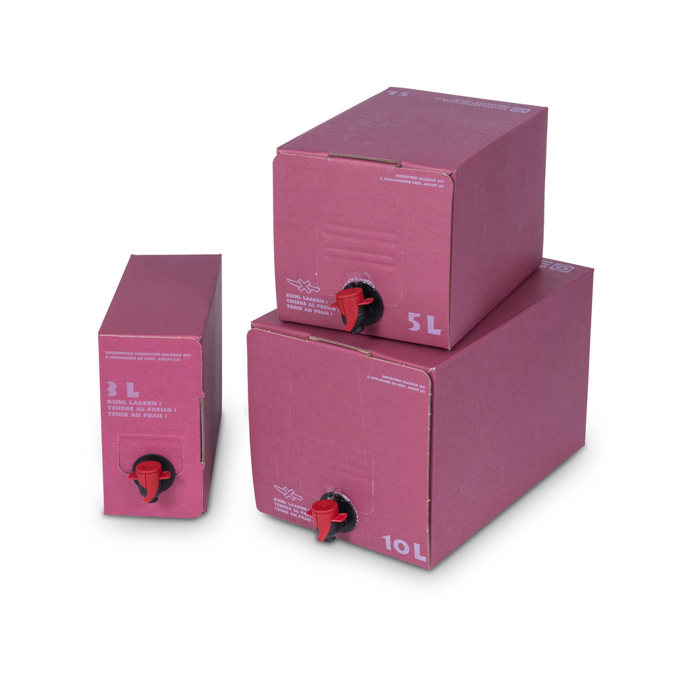 Modell-Bag-in-Box-in-dark-red-without-print.jpg