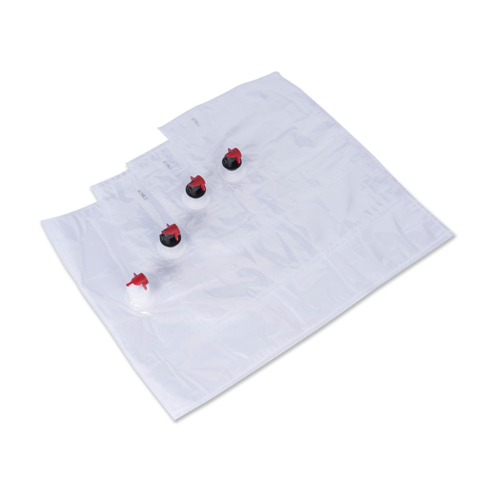 Modell-Bag-in-box-bag-with-Vitop-closure-4570my.jpg
