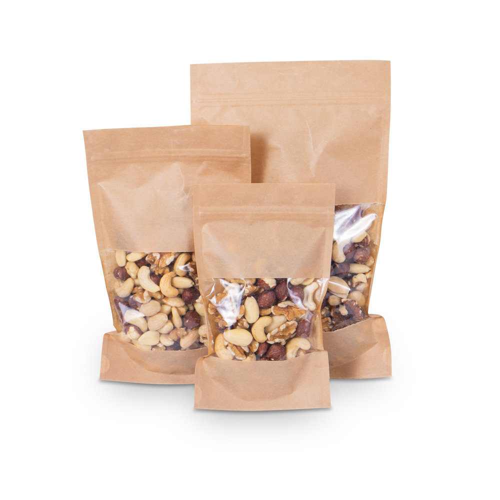 Modell-Kraft-paper-bag-with-window-zip-closure-in-brown_1