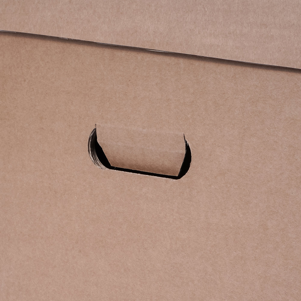 Detail-Moving-box-with-grip-holes--hinged-lid-in-brown-518x350x295mm.jpg
