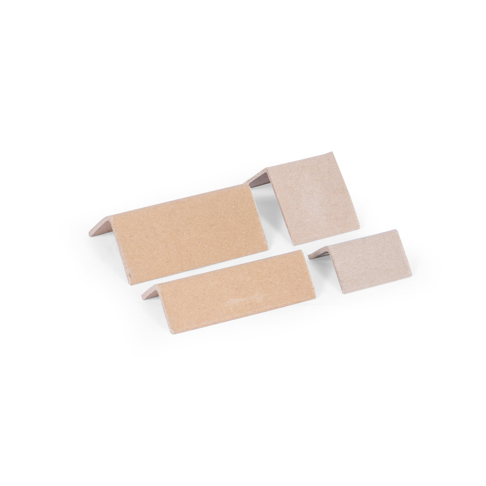 Modell-Laminated-edge-protectors-in-brown-1.jpg