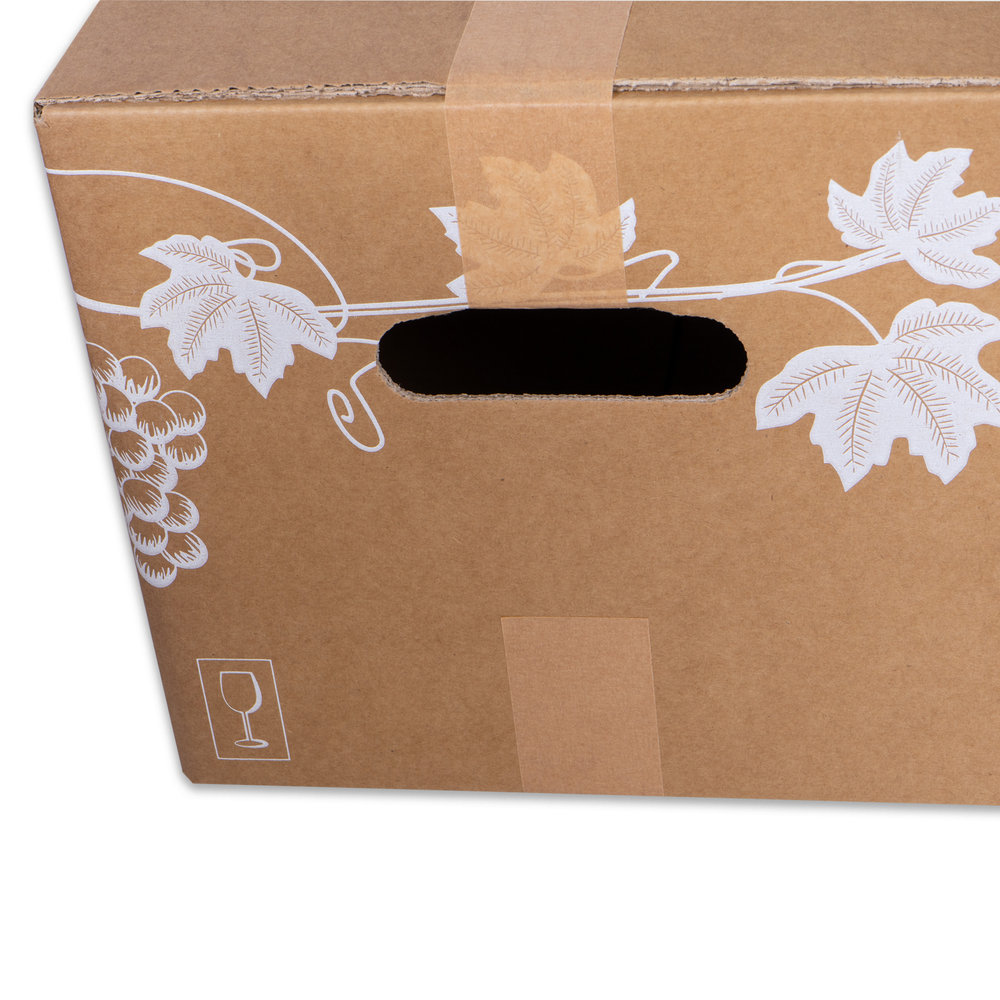 Detail-Wine-packaging-with-white-vine-grape-motif_6.jpg