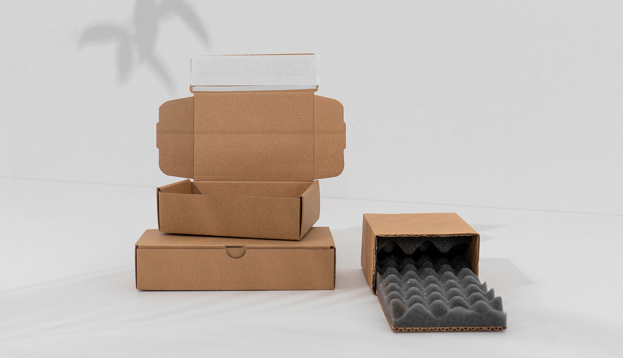 Overview_Image_Shipping_Boxes